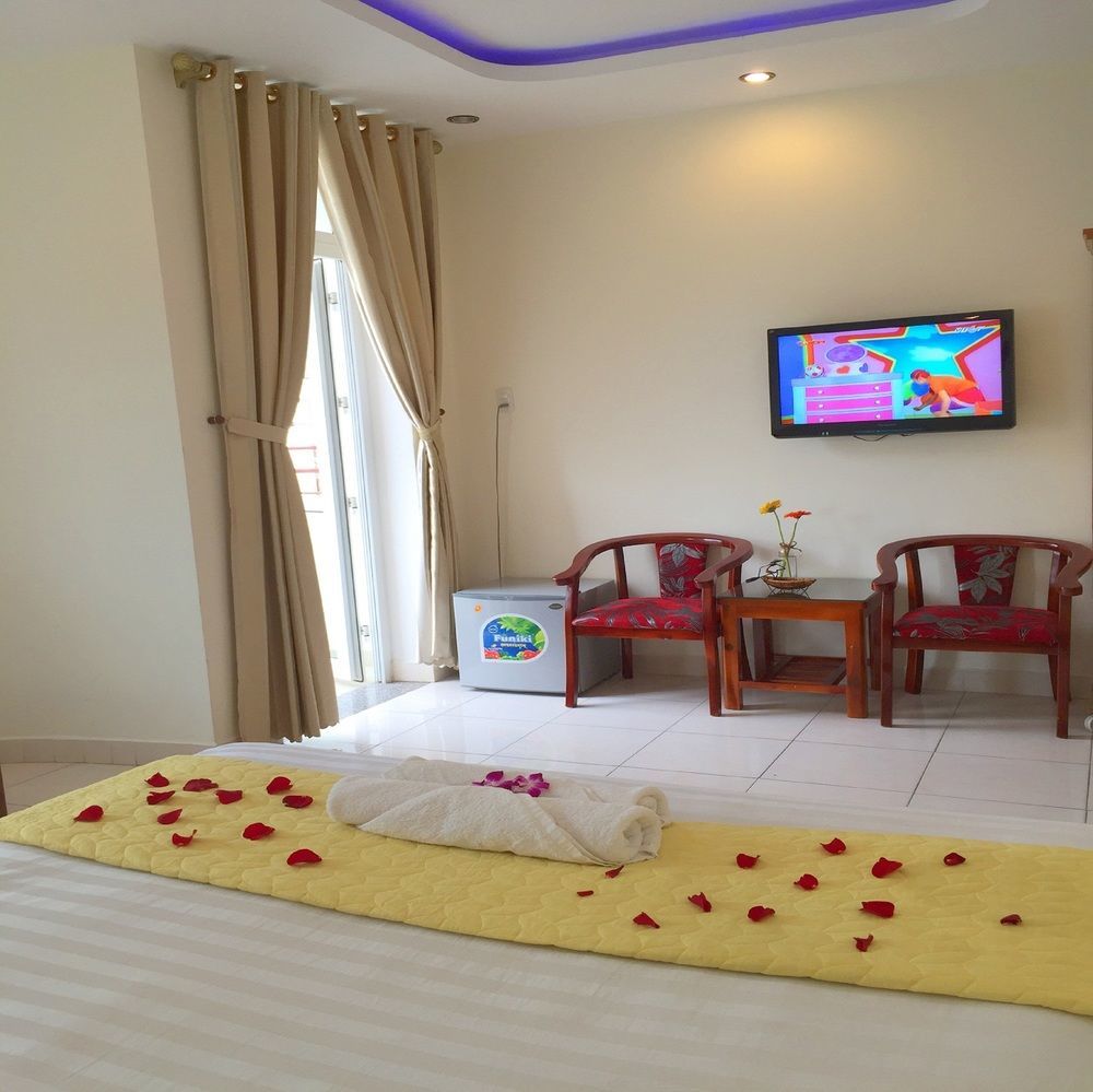 Victori Hotel Danang Экстерьер фото